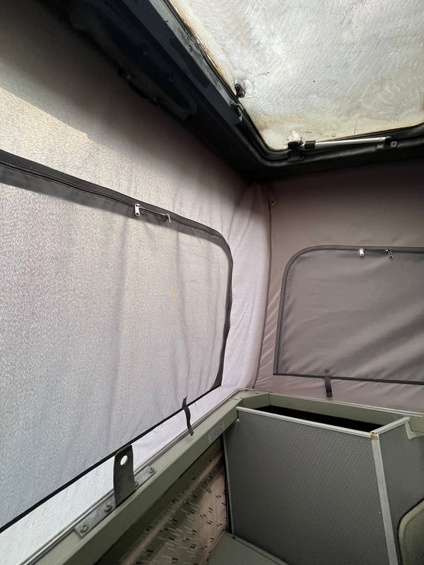 Ford Nugget 1st-Gen Pop-Top Roof Canvas (1985–1991/92) | 3-window Replacement Roof Tent - Vanagon Maniac