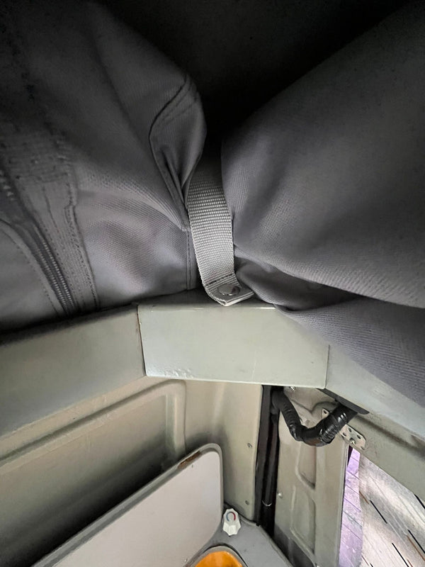Ford Nugget 1st-Gen Pop-Top Roof Canvas (1985–1991/92) | 3-window Replacement Roof Tent - Vanagon Maniac