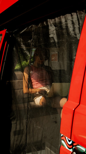 Magnetic Mosquito Screen Compatible with VW T3 in BLACK