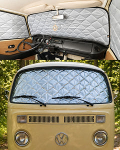 Ukryte magnesy w krawędzi panelu izolacyjnego VW T2