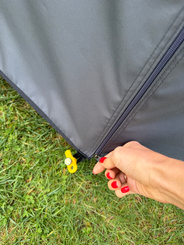 Rear Hatch Privacy Shelter Compatible with VW T3/T25 - Magnetic Attachment