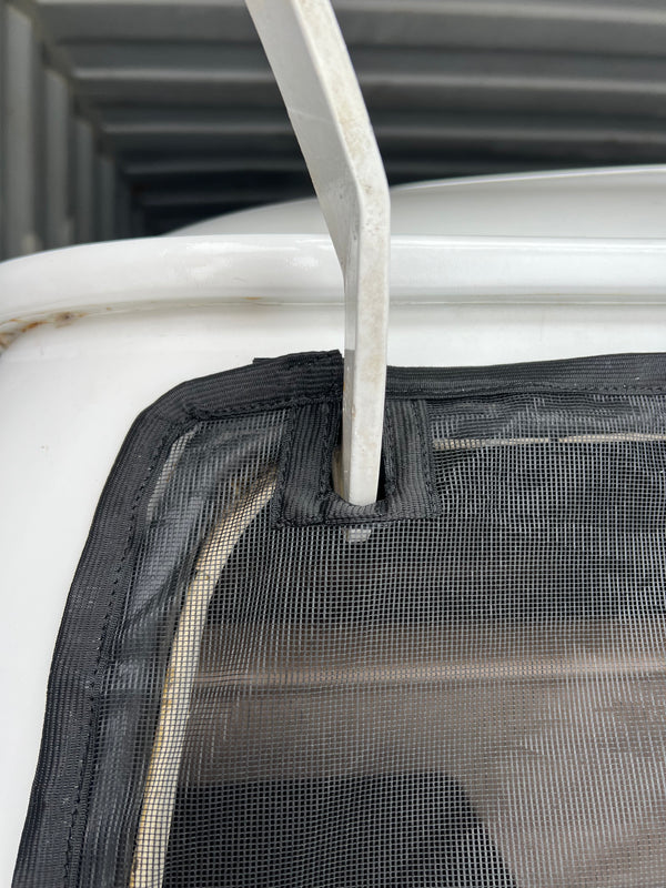 Magnetic Bug Screen Compatible with VW T2 in BLACK