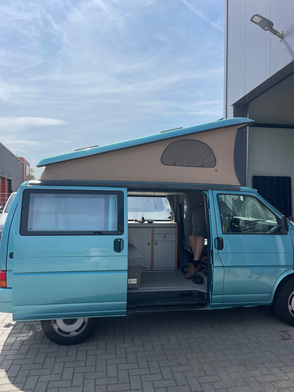 VW T4 California 3-window Pop-Top Roof Replacement Canvas SWB - Vanagon Maniac