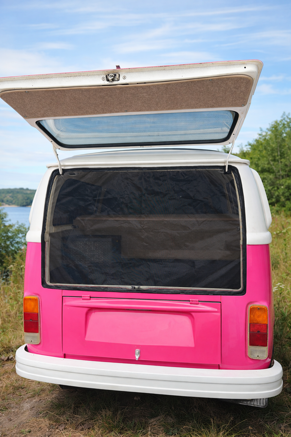 Magnetic Bug Screen Compatible with VW T2 in BLACK